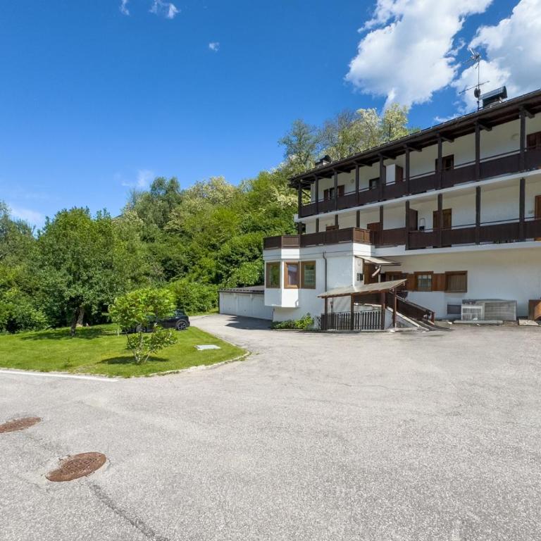 Comfort Apartment Dimaro by Varental - Apartment mit 3 Schlafzimmern - 54