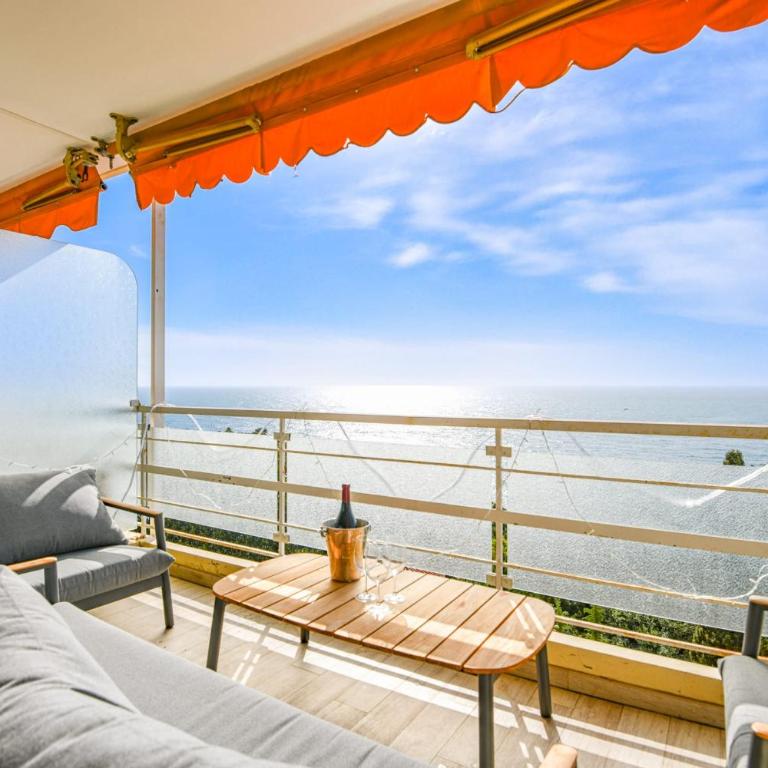 Appart belle vue mer et plage proche de Monaco - Appartement - 6