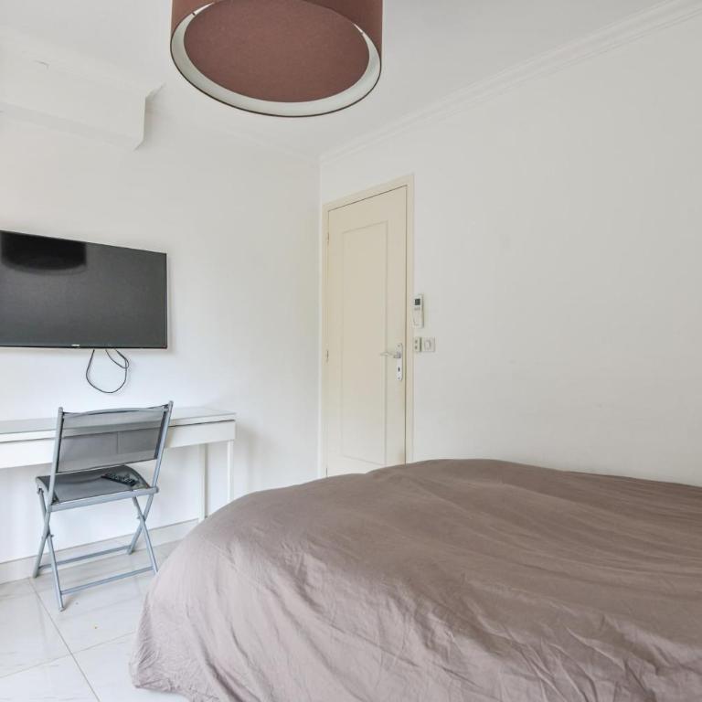 Appart belle vue mer et plage proche de Monaco - Appartement - 15
