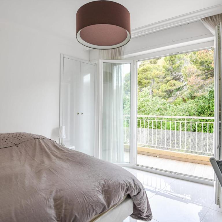 Appart belle vue mer et plage proche de Monaco - Appartement - 14