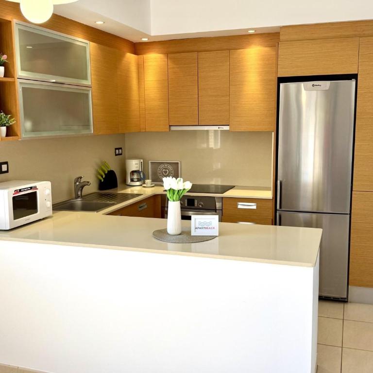 APARTBEACH PANORAMIC BJ Frente PLAYA - Apartamento - 9