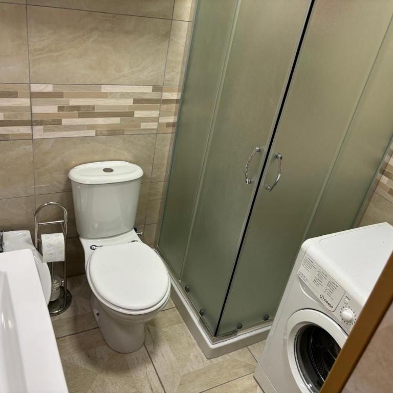 3 Brothers Holiday House - One-Bedroom Apartment - 2