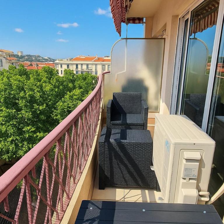 Le Coeur d'Antibes, T2, 4P, Balcon, Centre ville - Apartment mit 1 Schlafzimmer - 4