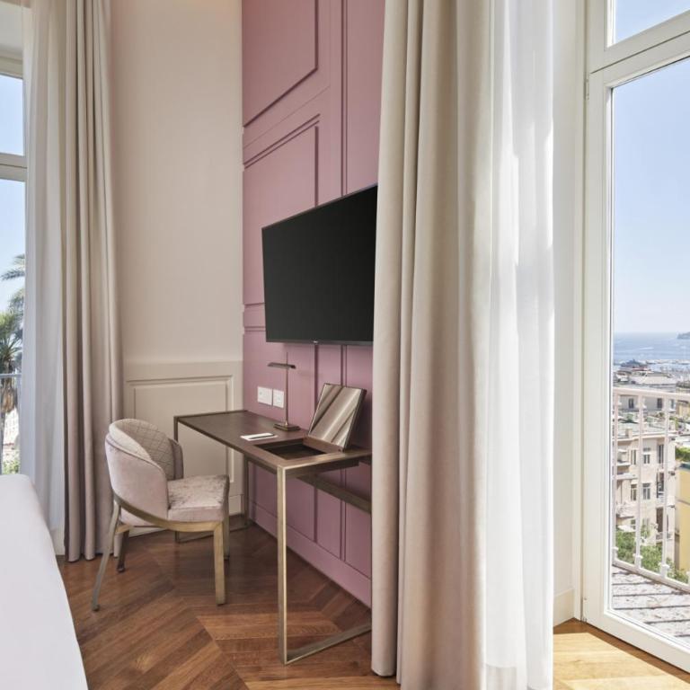 De Bonart Naples, Curio Collection By Hilton - Suite con 1 Camera da Letto - 2