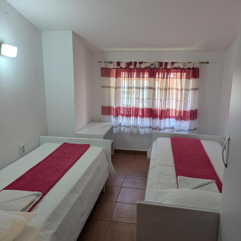 Apartmani Abeona - Apartman sa 2 Spavaće Sobe i Terasom - 8