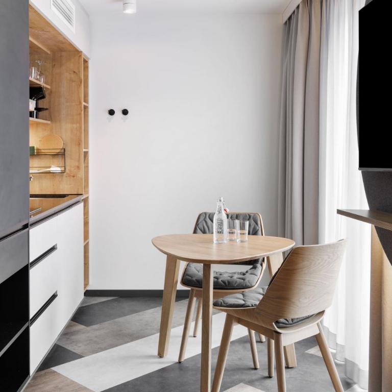 Stay KooooK Munich City - Studio - 4