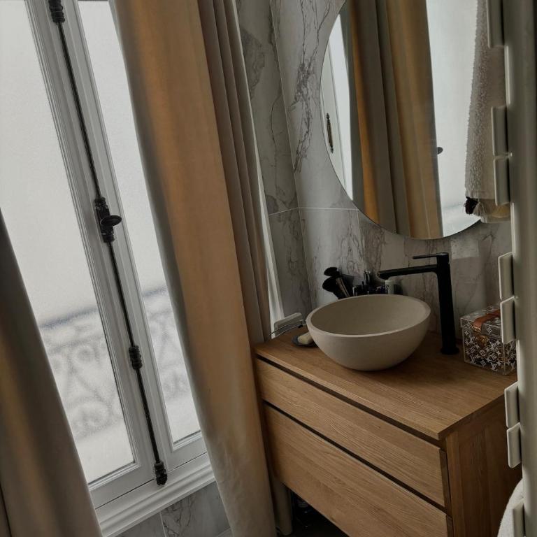 Golden Triangle Champs-Élysées - One-Bedroom Apartment - 7