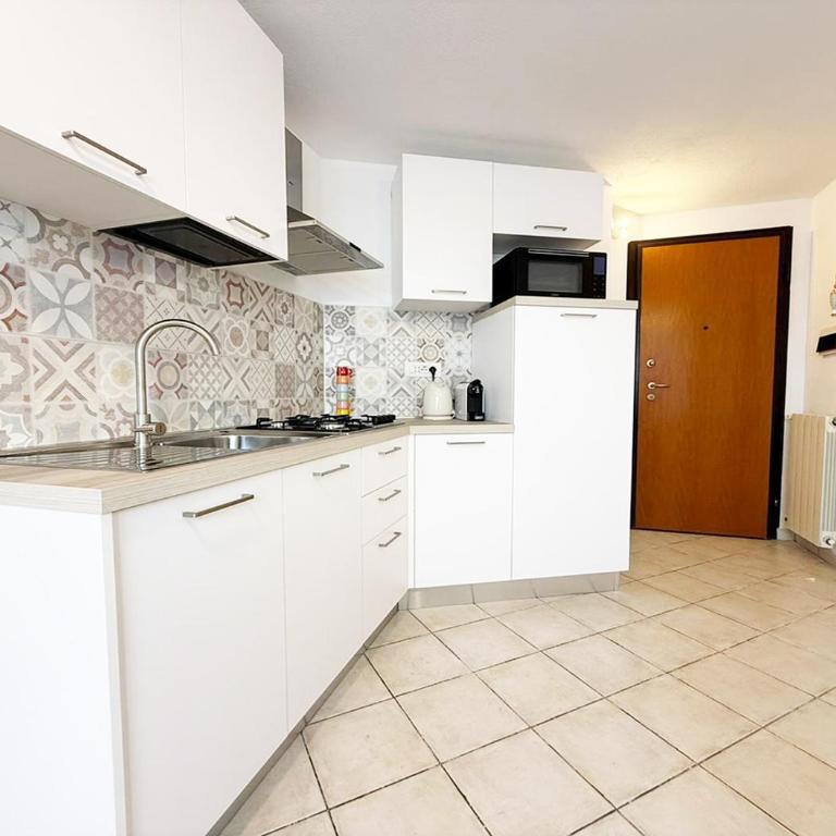 LaureLiving Holiday Home Belvedere - One-Bedroom Apartment - 4