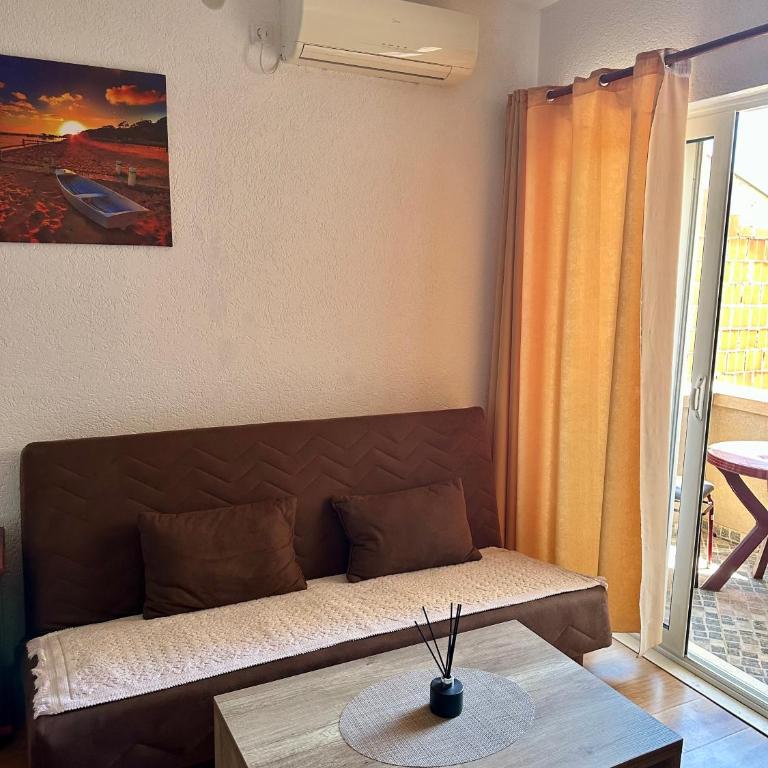 Cache Apartments - Studio with Sea View - 2