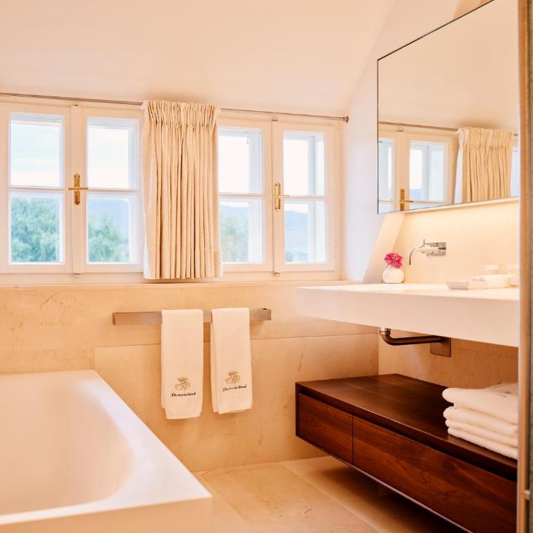 TAUROA Steirerschlössl - Deluxe Suite - 5