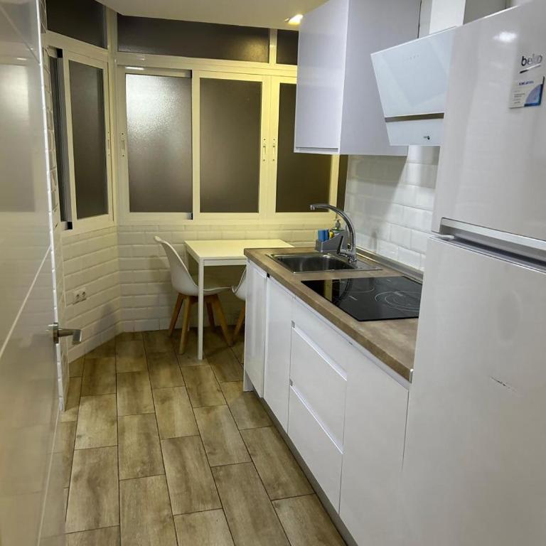 Apartamento Huelin Playa - Apartamento de 3 dormitorios - 9