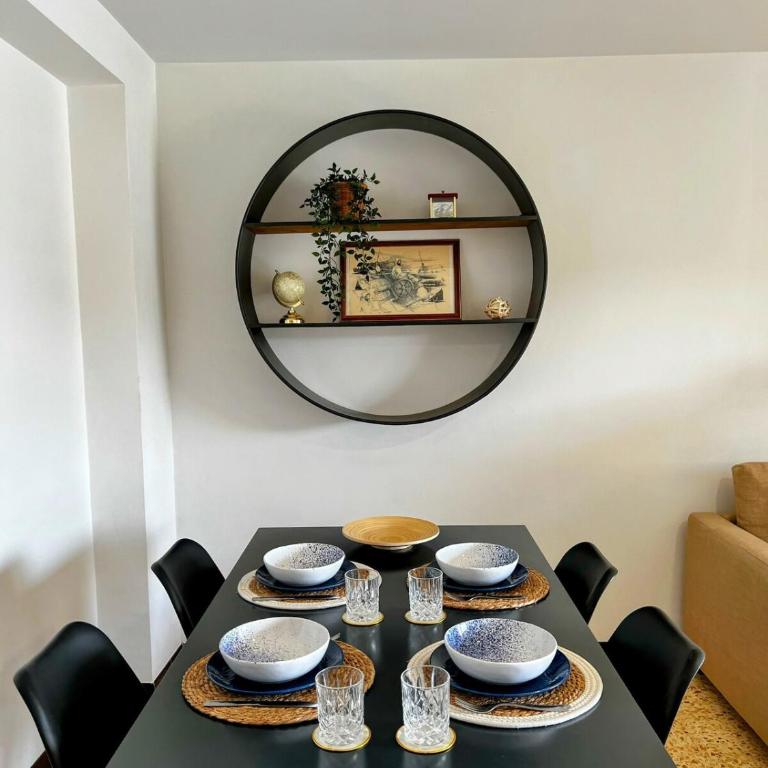 Superbe T3 refait à neuf avec vue mer - Appartement 2 Chambres - 3