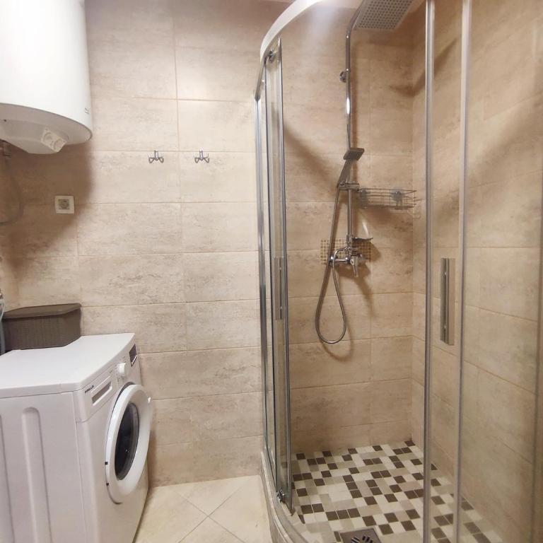 Apartment Adrialux - Apartman s 1 Spavaćom Sobom, Balkonom i Pogledom na More - 15