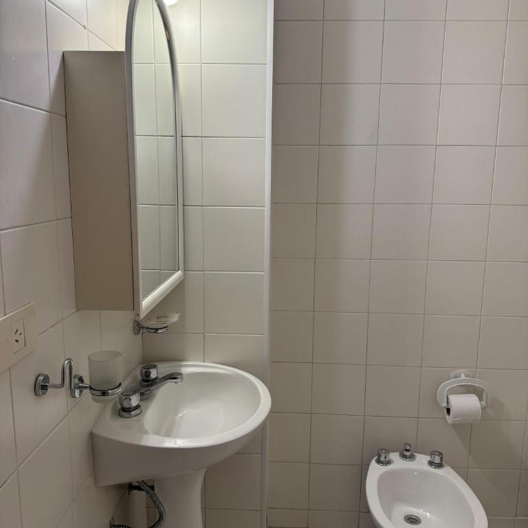 Departamento Céntrico Bariloche con patio - Apartamento de 1 dormitorio - 22