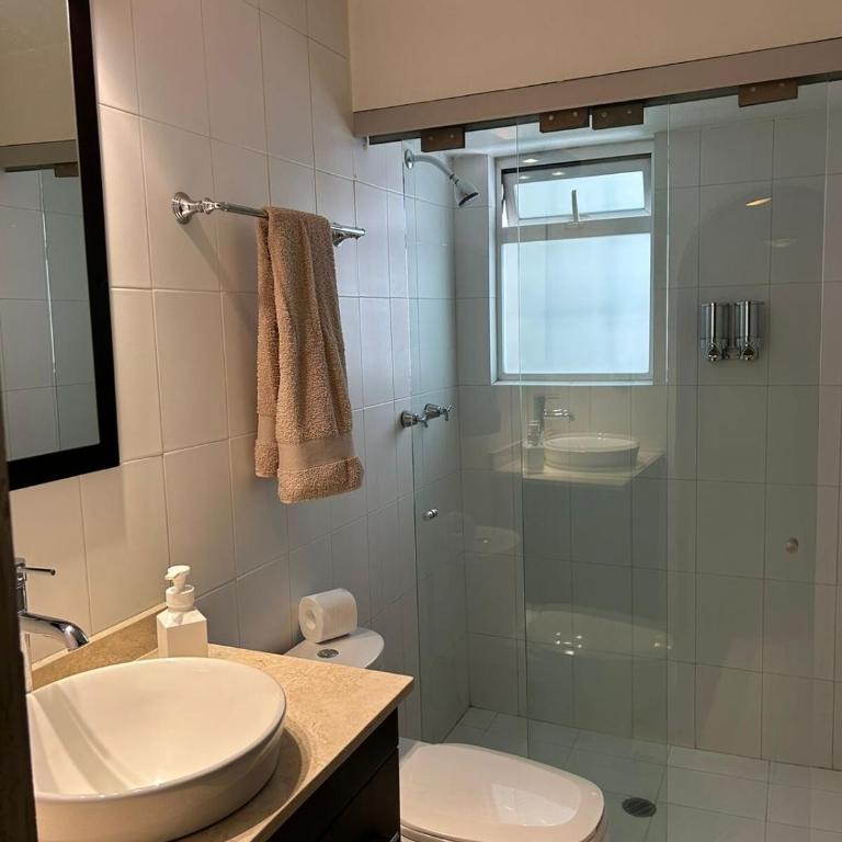 Spacious Apartment in Prime Location - Apartamento de 1 dormitorio - 4