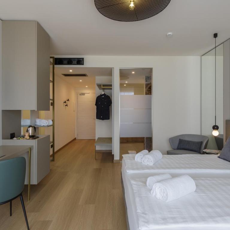 Hotel Drago by Double Hospitality - Camera Familiare con Vista Lago - 19