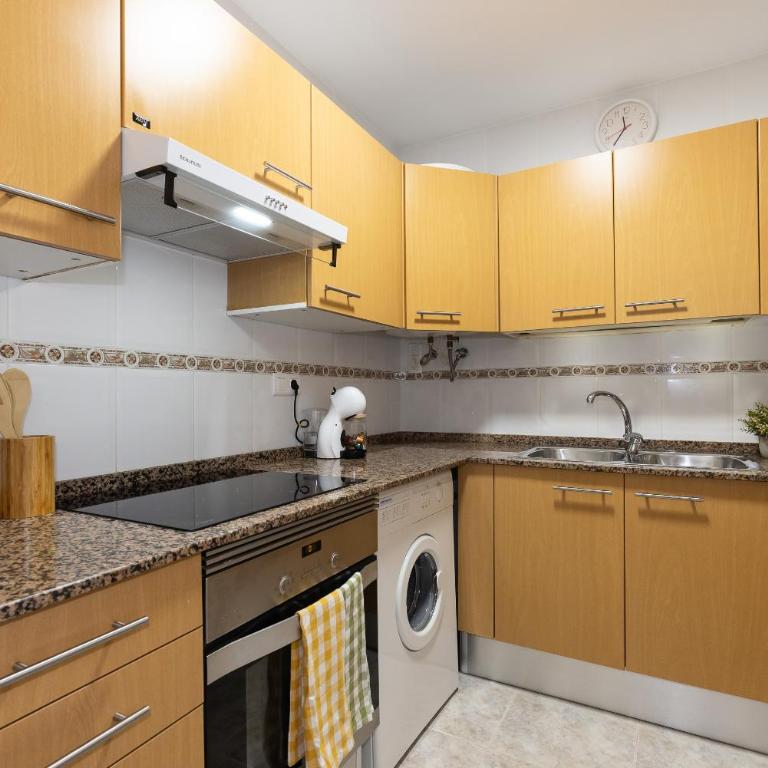 UHC Park Village Apartments - Apartamento de 2 dormitorios - 12