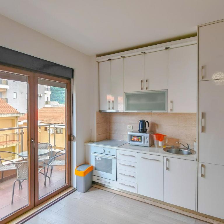 Seaside Nest Budva -Cozy Retreat 3 min from Beach - Apartman sa 1 Spavaćom Sobom - 9