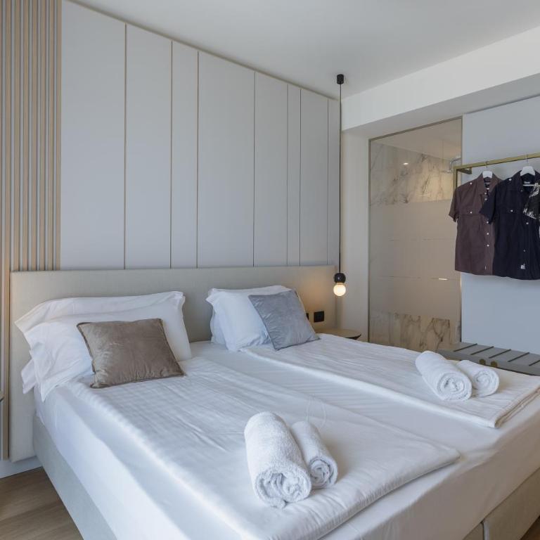 Drago Suites by Double Hospitality - Habitación Familiar con balcón - 19