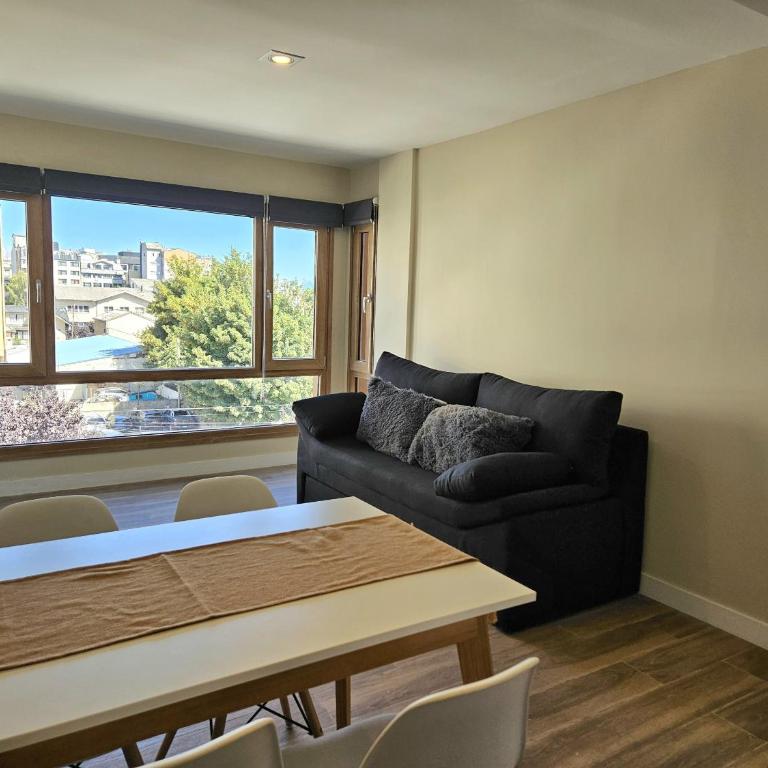 CUATRO SOLES en pleno centro con estacionamiento - Apartamento - 6