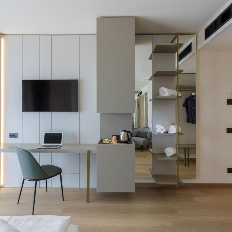 Drago Suites by Double Hospitality - Habitación Familiar con vistas al lago - 20
