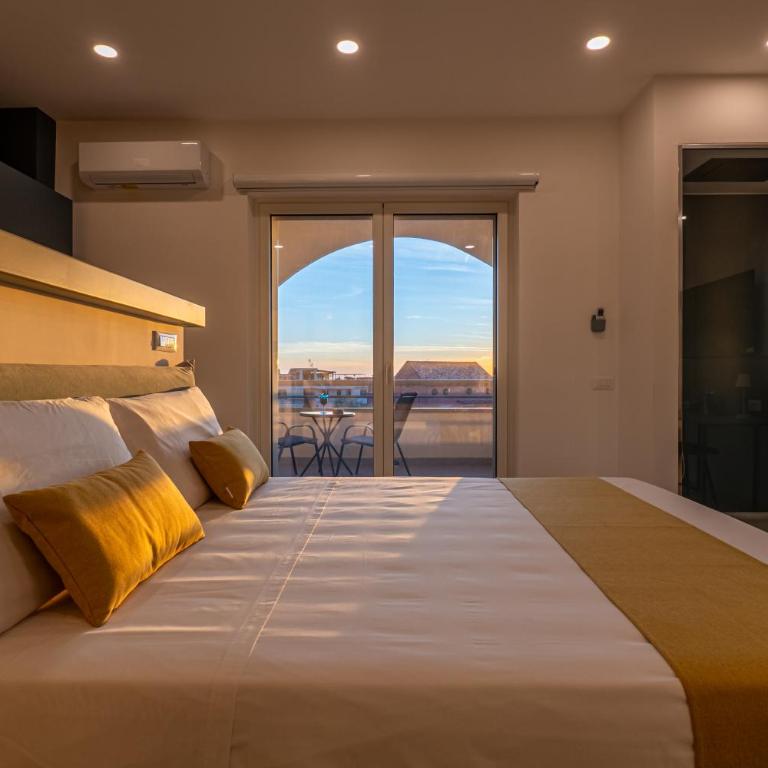 Floral Apartment - Camera Matrimoniale con Vista Mare - 4