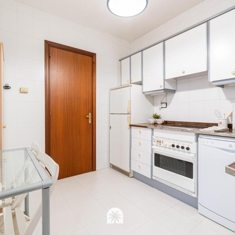 Mediterranean Way - Anguera - Three-Bedroom Standard Apartment - 16