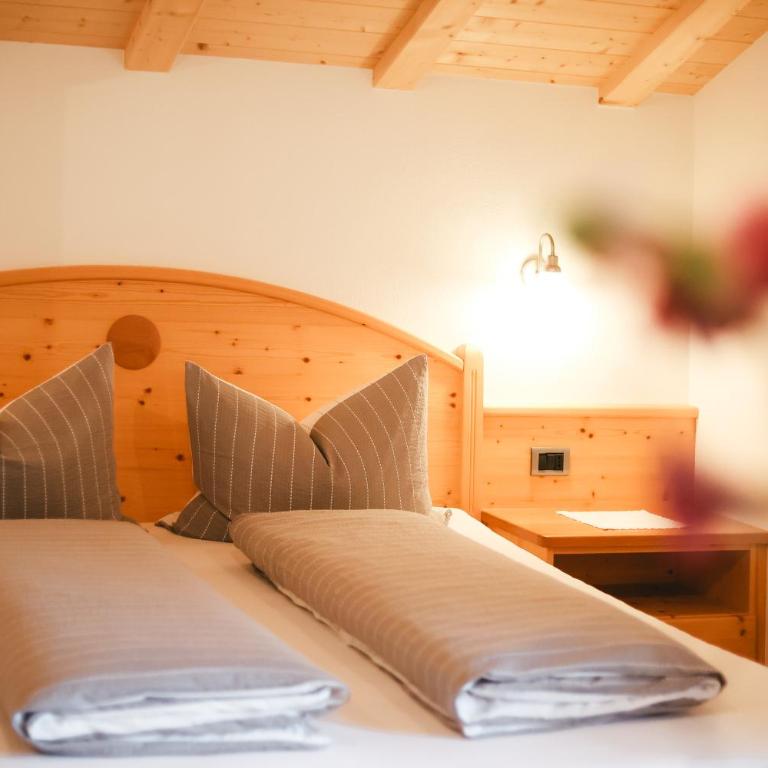 Marxhof - Doppelzimmer mit Bergblick - 3