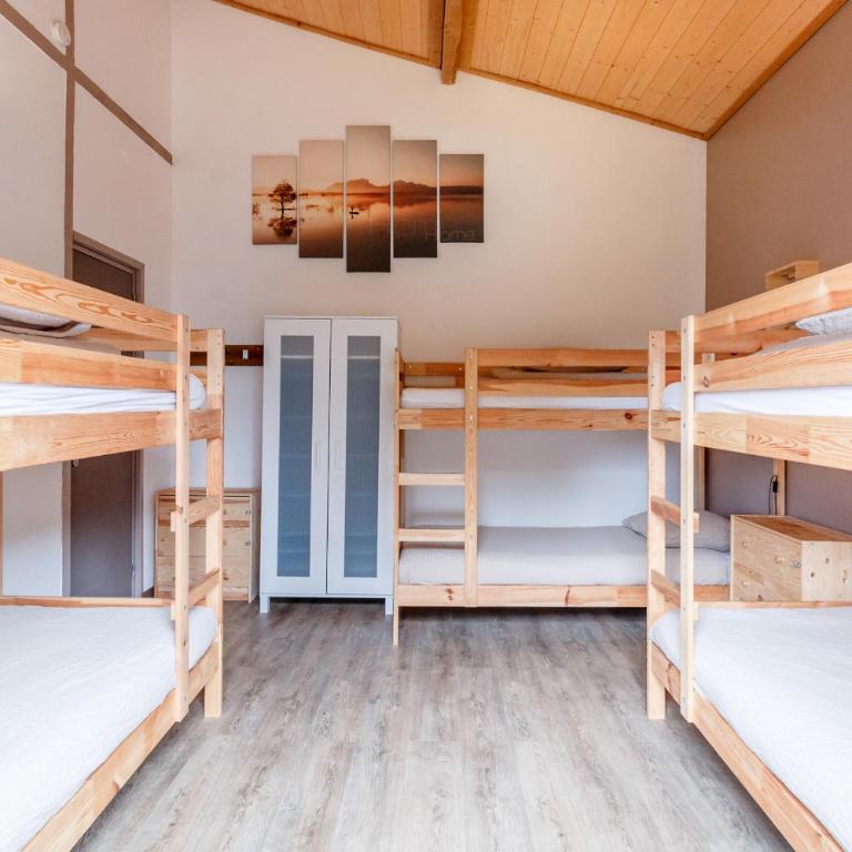 Wood'n Sea Surf Lodge - Auberge De Jeunesse - Lit Simple dans Dortoir Mixte - 2