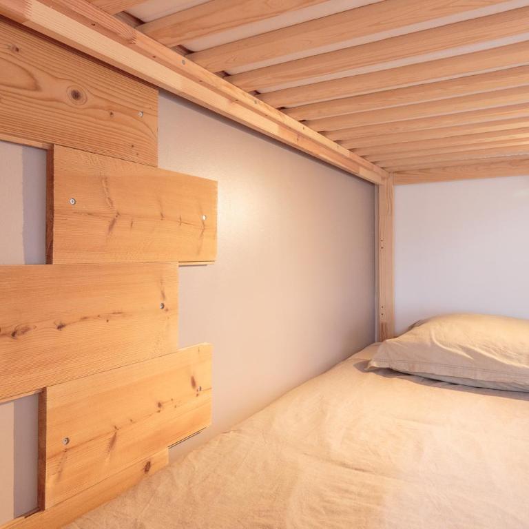 Wood'n Sea Surf Lodge - Auberge De Jeunesse - Lit Simple dans Dortoir Mixte - 4