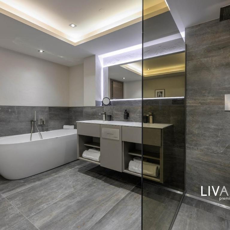 LIVALPIN Relaxe - Two-Bedroom Apartment with Balcony and Mountain View - 21