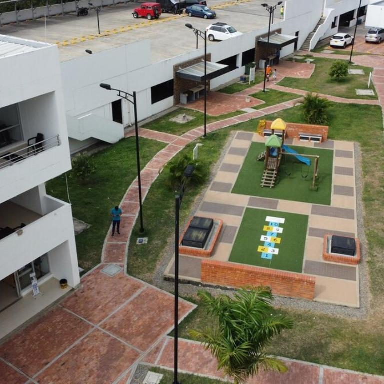 Hermoso apartamento en Girardot con vista a la montaña - Apartamento de 3 dormitorios - 36