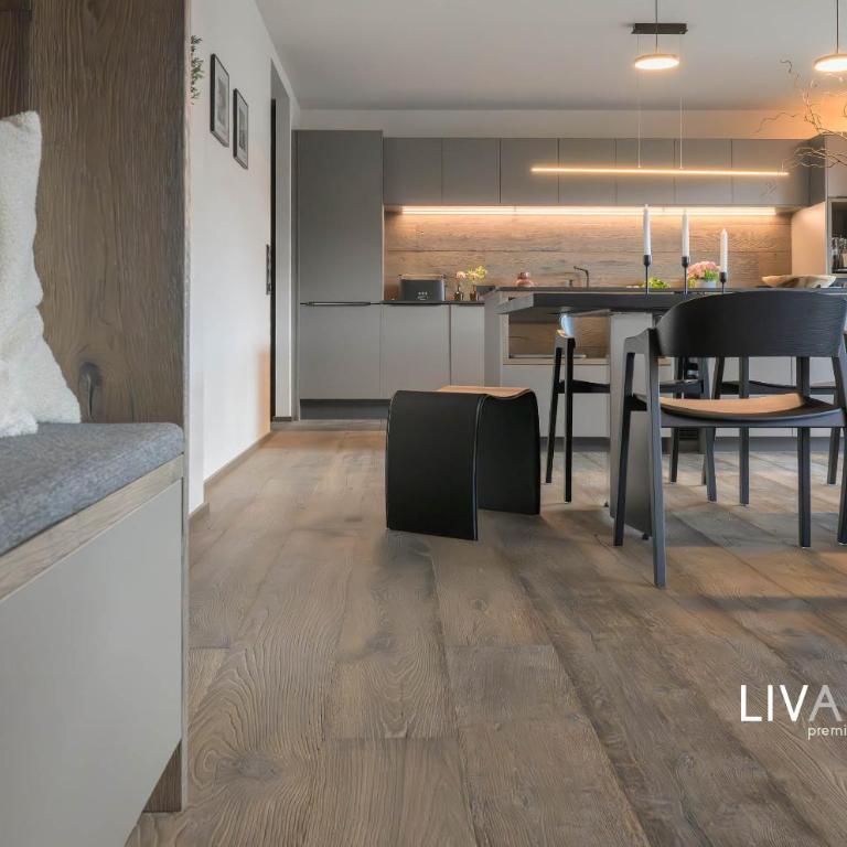 LIVALPIN Relaxe - Two-Bedroom Apartment with Balcony and Mountain View - 36