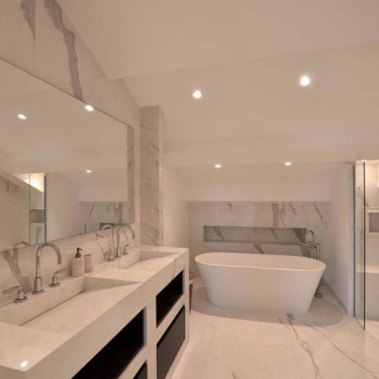 Beautiful 4 bedrooms, terrace, Cannes - Apartment - 14