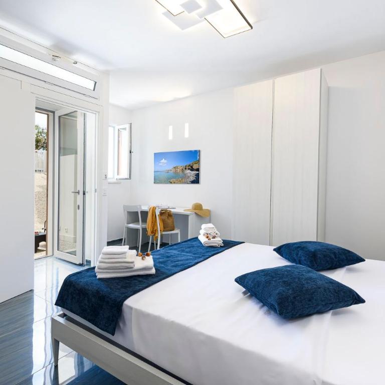 Le Maree Comfort Rooms - Ampia Camera Matrimoniale - 9
