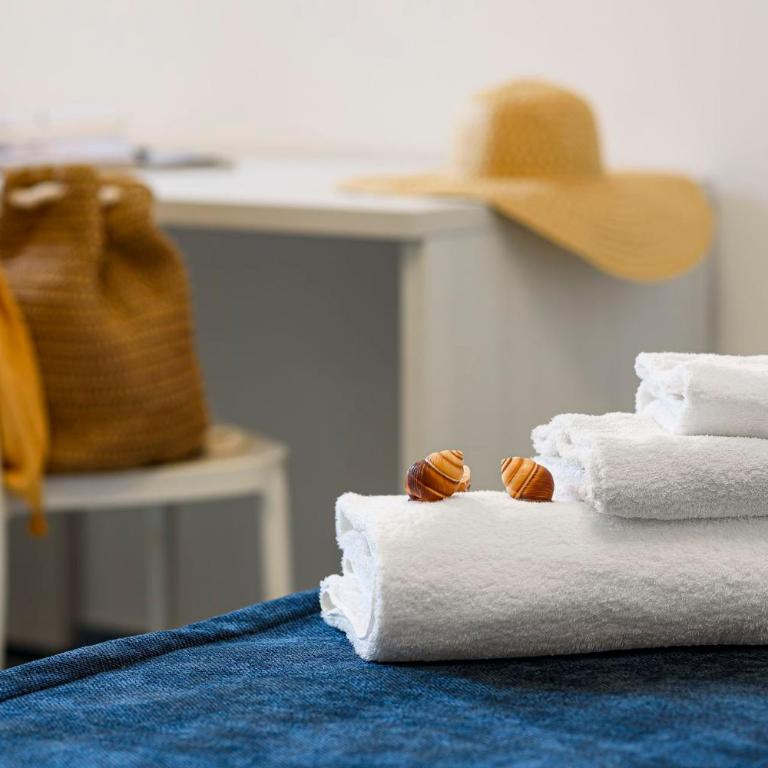Le Maree Comfort Rooms - Ampia Camera Matrimoniale - 1