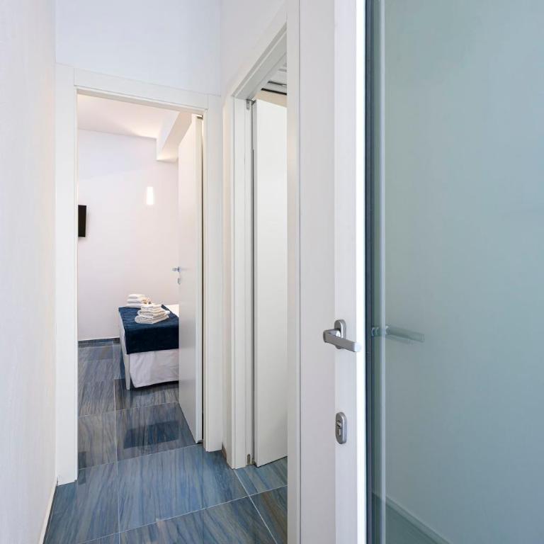 Le Maree Comfort Rooms - Camera Matrimoniale con Bagno Privato - 3