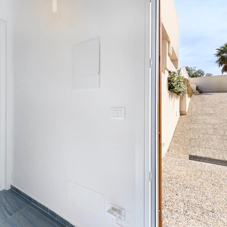 Le Maree Comfort Rooms - Camera Matrimoniale con Bagno Privato - 9