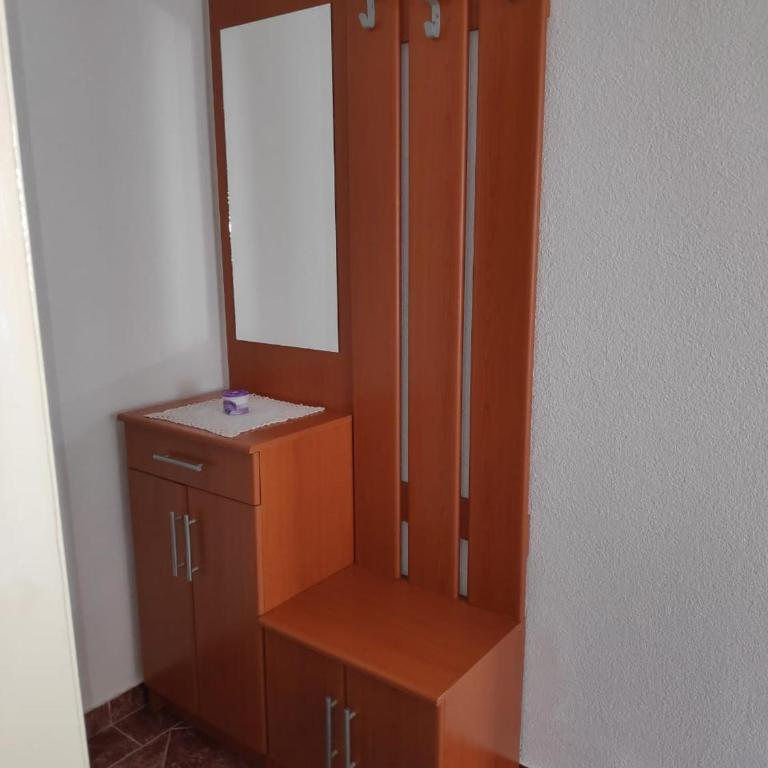 Apartment Viktoria - Two-Bedroom Apartment - 9