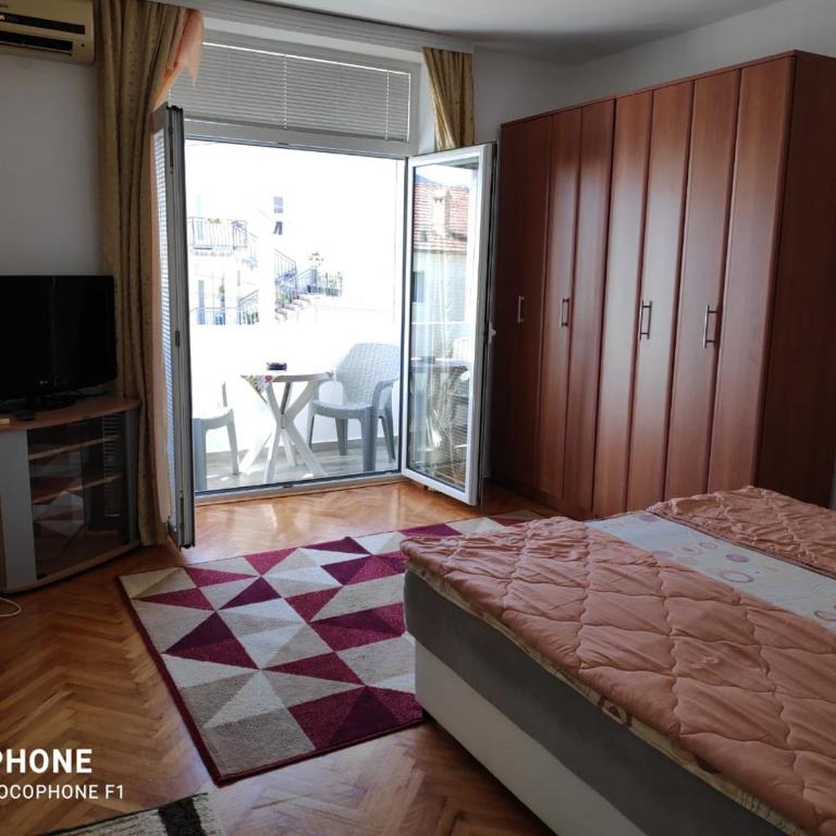 Apartment Viktoria - Two-Bedroom Apartment - 3