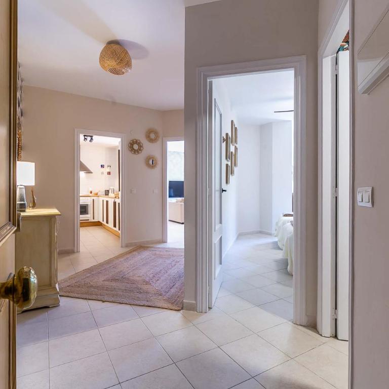 Reserva del Higuerón Boutique Apartments - Apartamento Deluxe de 2 dormitorios con vistas al jardín - 18