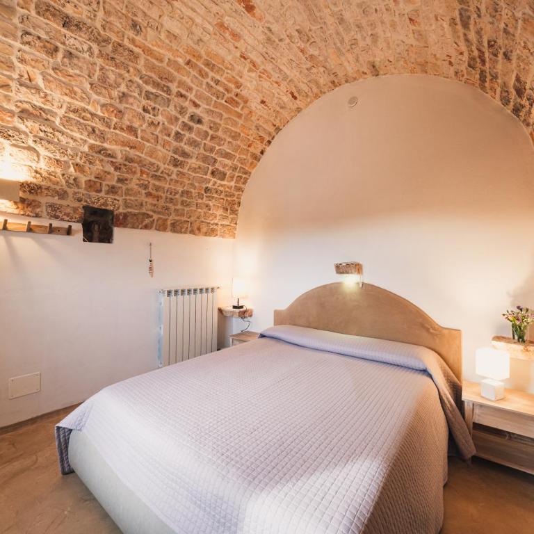 HelloAPULIA Typical Cottage Lamia delle Murge - Private Pool & Scenic Hilltop Retreat - Pet friendly - Villa with Private Pool - 24