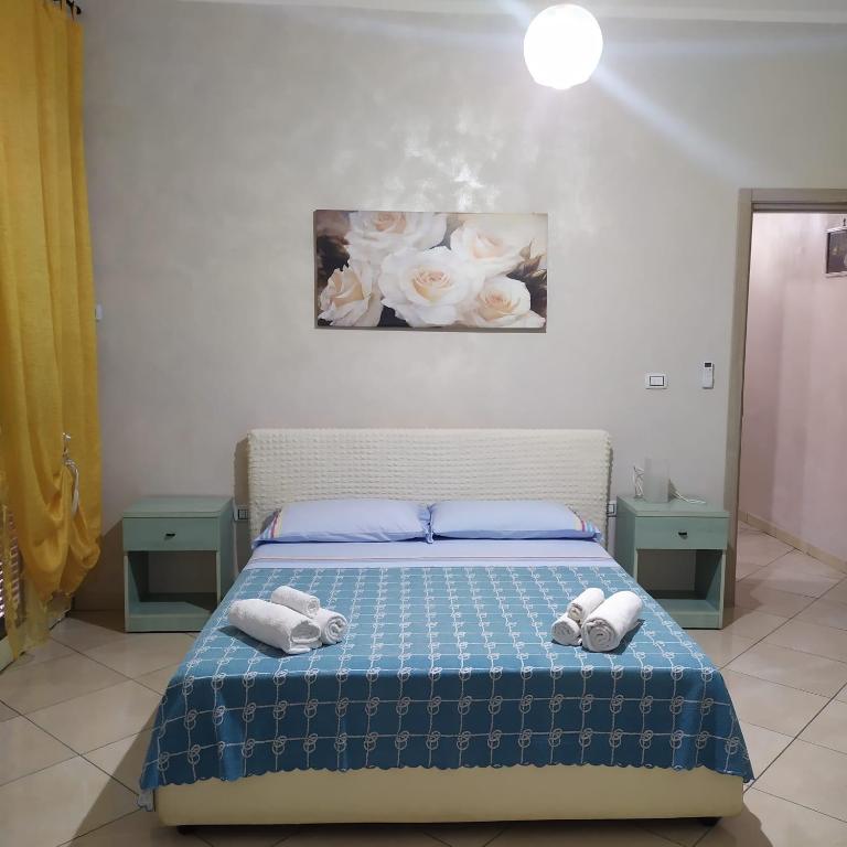 Casa Antonella - Two-Bedroom House - 10