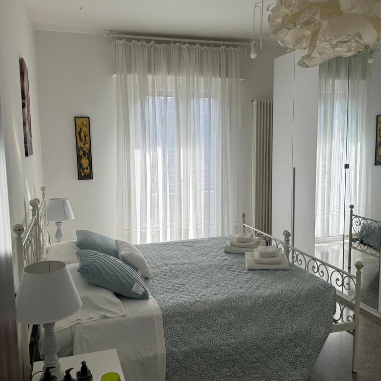 Hotel Cimarosa - Appartamento con 3 Camere da Letto e Balcone - Dependance - 2