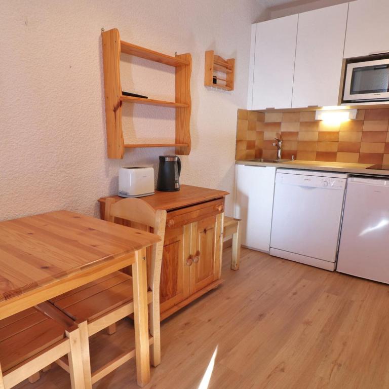Studio lumineux en bord de piste - FR-1-182-83 - Studio - 15