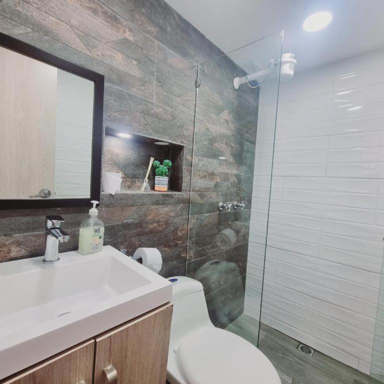 CasaColombia - Three-Bedroom Apartment - 10