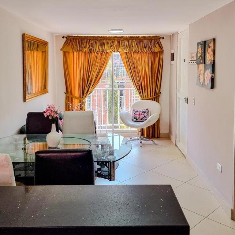 CasaColombia - Three-Bedroom Apartment - 11