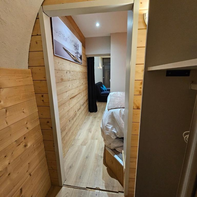 Grand studio dans centre ville - Appartement 1 Chambre - 8