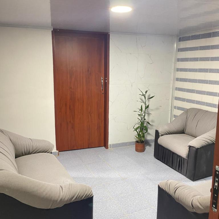 JB House - One-Bedroom Apartment - 4