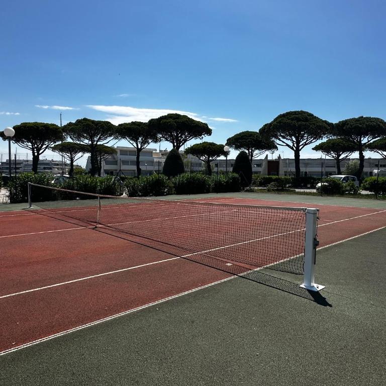 T2 Cocon lumineux en Bord de mer avec Piscine, Tennis et Parking - Appartamento con 1 Camera da Letto - 13